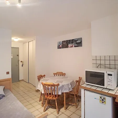 Rdc Avec Terrasse, Proche Thermes Et Centre-ville, Accepte Animaux - - Fr-1-451-98 *