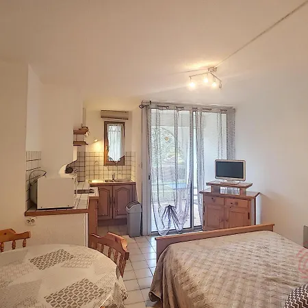 Rdc Avec Terrasse, Proche Thermes Et Centre-ville, Accepte Animaux - - Fr-1-451-98 Apartmán